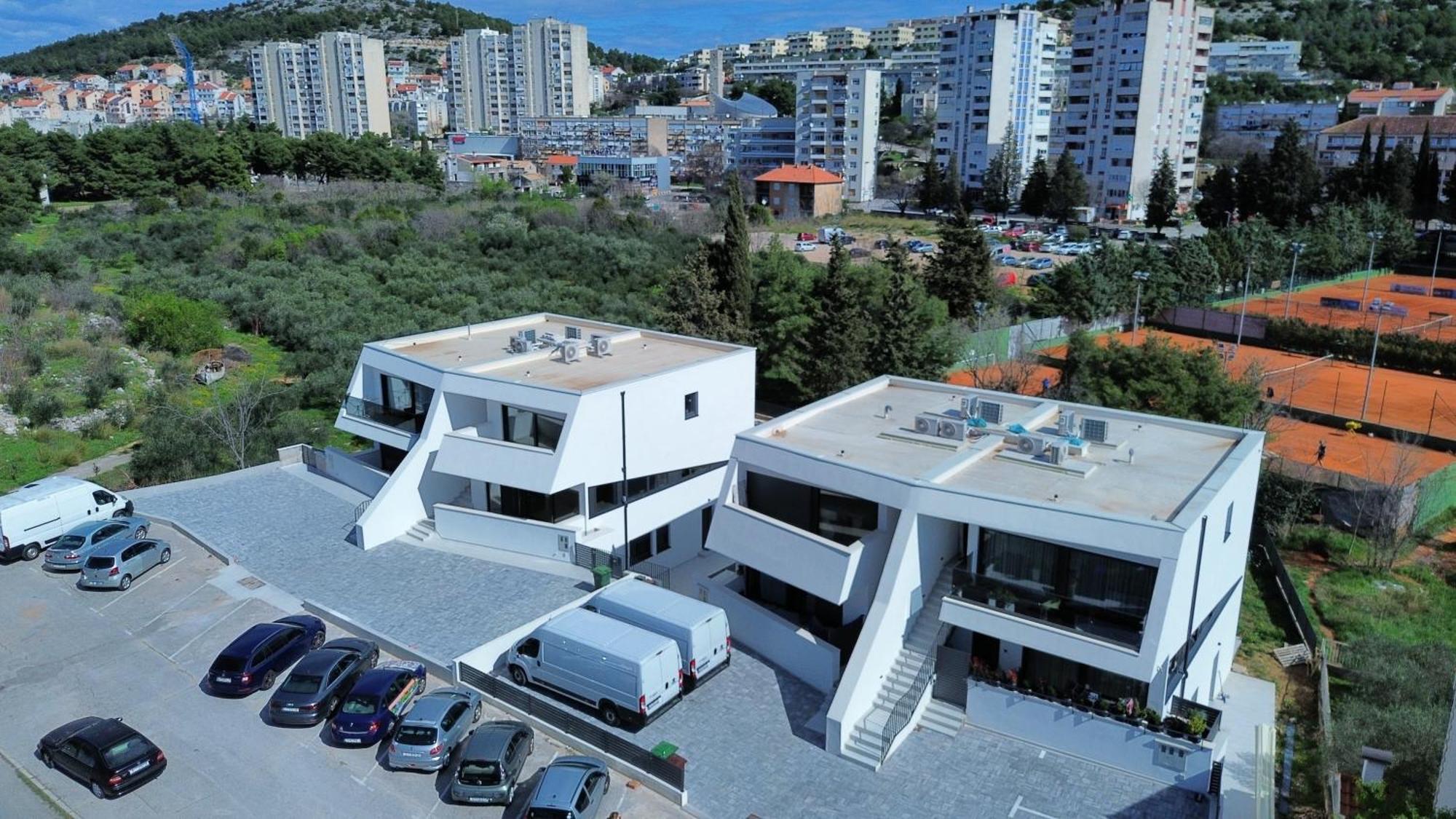 Sh Sibenik Home Luxury Apartment מראה חיצוני תמונה